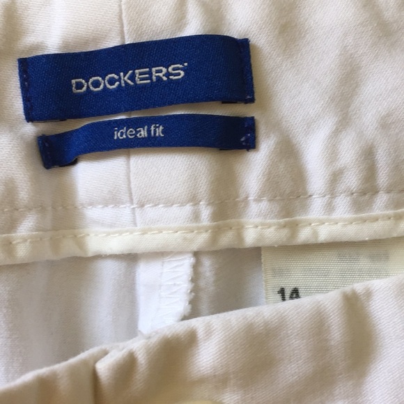 Dockers White Capri Bermuda Shorts Pants Sz 14 Stretch Cotton Modest Comfy - Picture 2 of 6